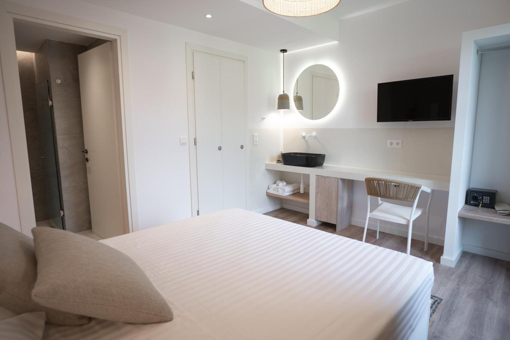 Olvio Suites Kardhamili Bagian luar foto